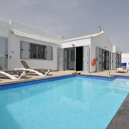 Вилла Malaguenas *