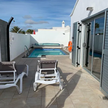 Вилла Malaguenas