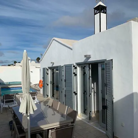 Вилла Malaguenas *